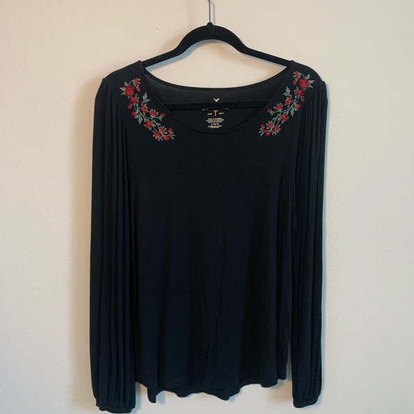 American Eagle soft and sexy long sleeve T shirts - Picture 3 of 4